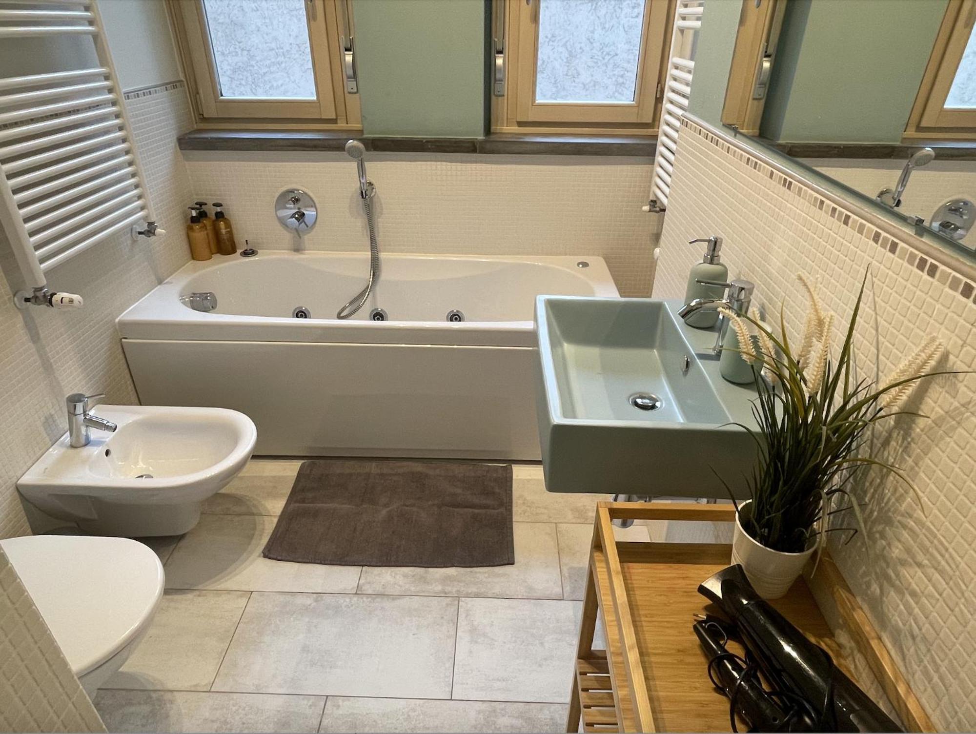 Seriate - Jacuzzi Bath Esterno foto